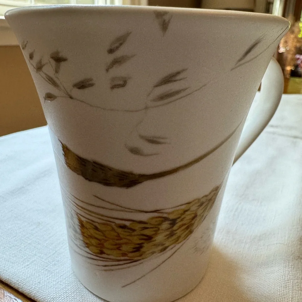 Pier 1 mug